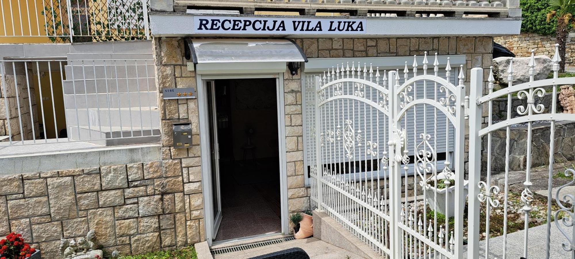 Guest House Vila Luka Portorož Buitenkant foto